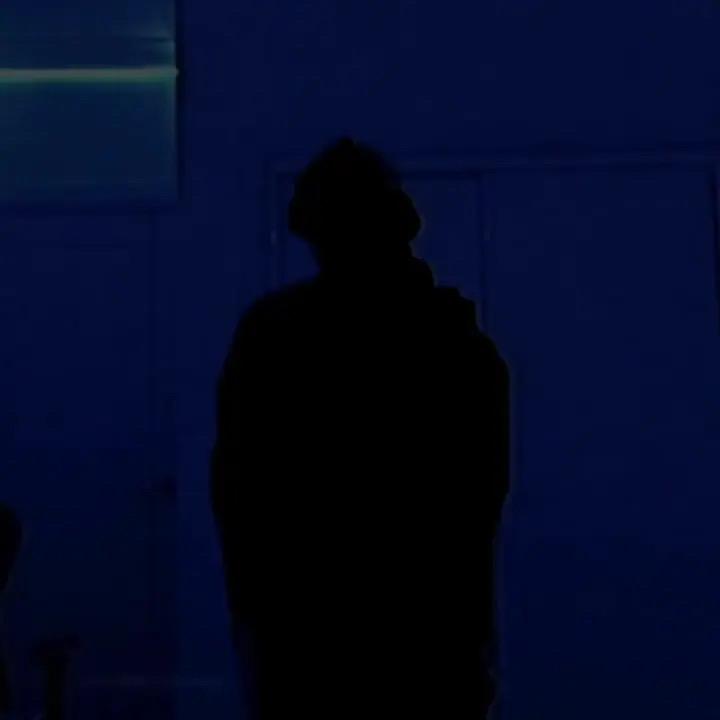 Decapillar artist photo